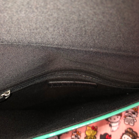 BCBGeneration Clutch - Picture 4 of 9